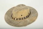 Braunes Loch-Schmuck-Band mit dunklen Perlen (ohne Hut) by Real Deal Brazil TRD-HB6D